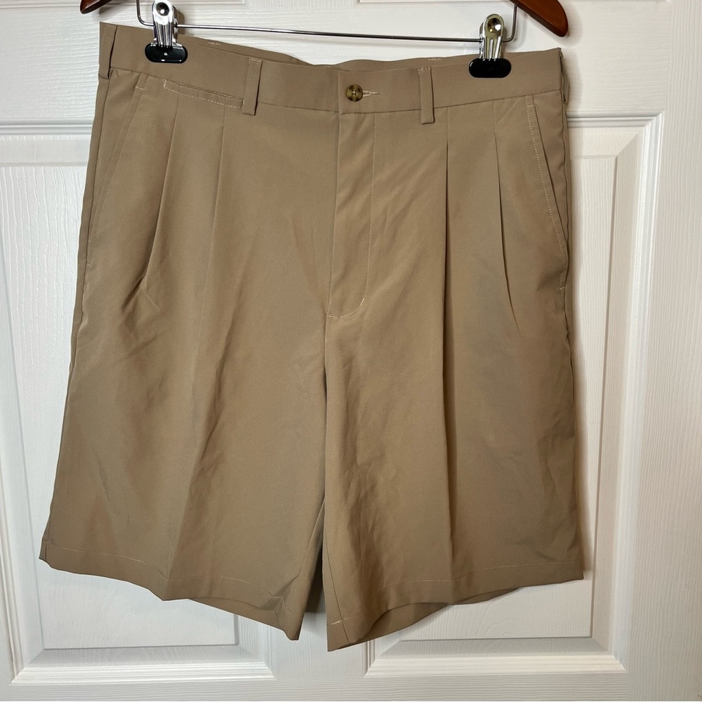 PGA Tour Pleated Golf Shorts Size 34 100% Polyester
